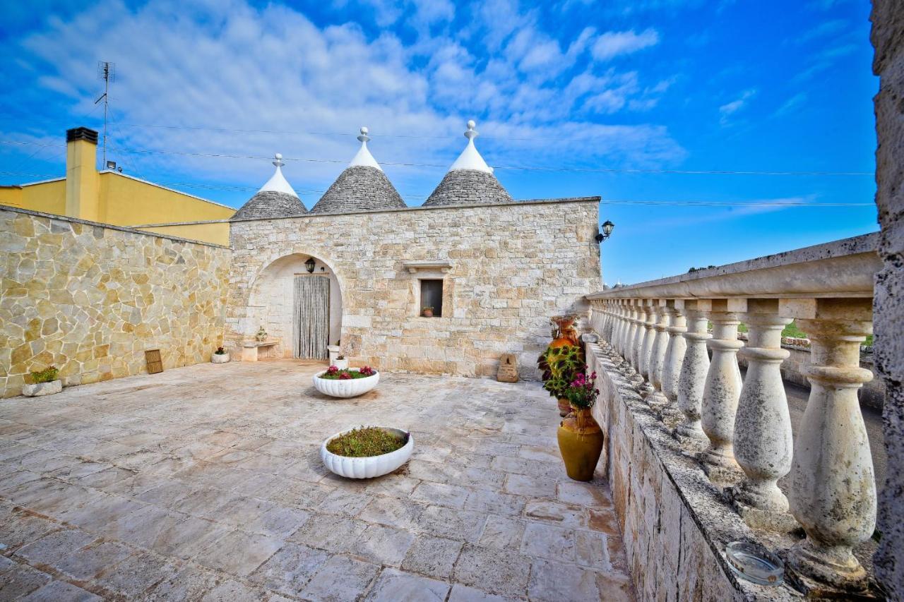 I Cinque Trulli With Swimming Pool Villa มาร์ตินาฟรังกา ภายนอก รูปภาพ