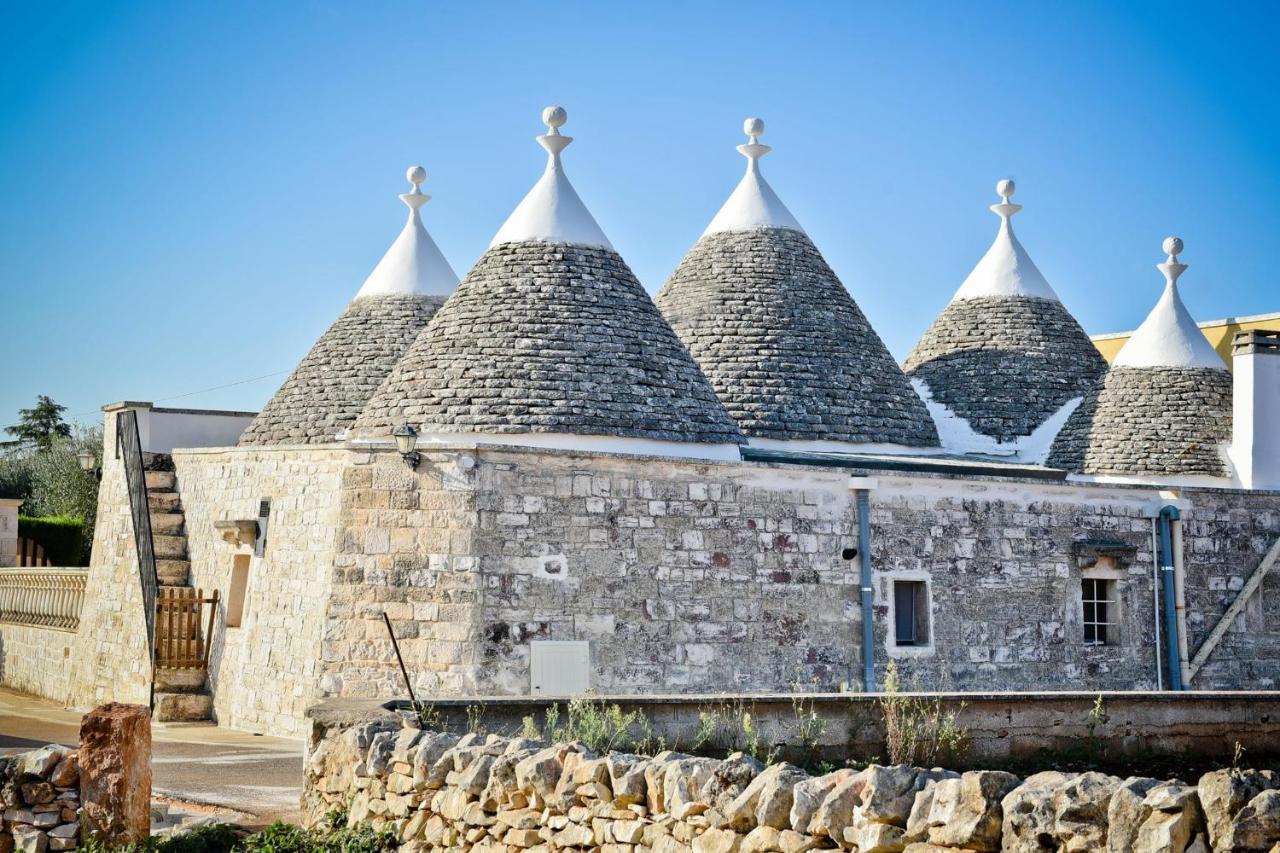 I Cinque Trulli With Swimming Pool Villa มาร์ตินาฟรังกา ภายนอก รูปภาพ